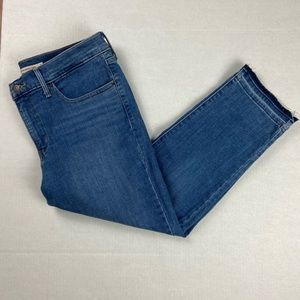 Levi's | 311 Shaping Skinny Capri Jeans Raw Hem 31